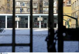 Ανήλικοι βίασαν 13χρονη στο προαύλιο σχολείου της δυτικής Αττικής