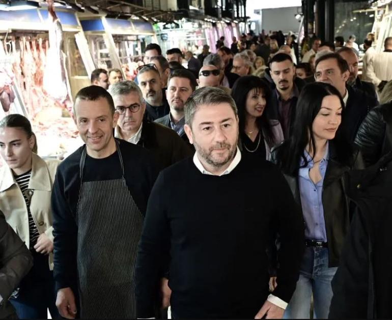 Επίσκεψη Νίκου Ανδρουλάκη στη Βαρβάκειο