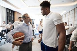 Η επιστολή Μητσοτάκη που πρότεινε τον Γιάννη Αντετοκούνμπο για το Ευρωπαϊκό Τάγμα Αξίας