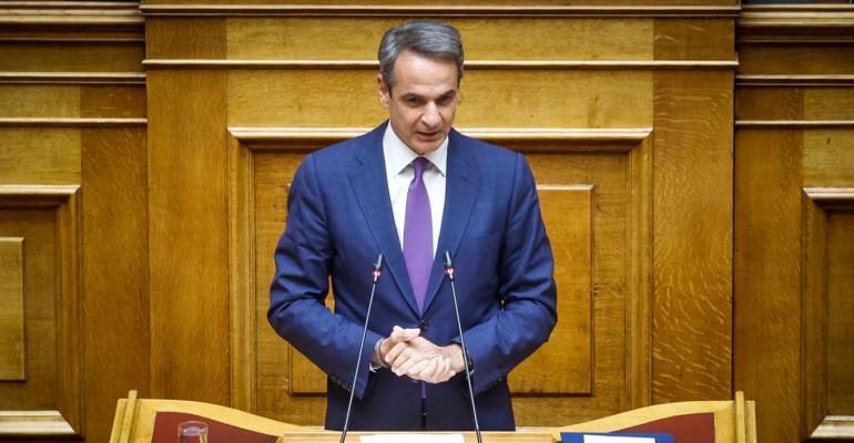 Ψηφίζεται σήμερα ο προϋπολογισμός - Μέτρα μείωσης τραπεζικών προμηθειών θα ανακοινώσει ο πρωθυπουργός