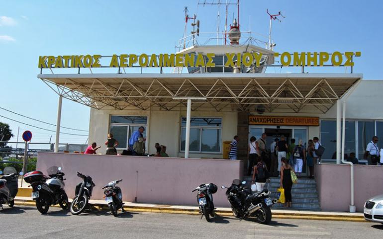 Κινητοποιήσερις και κλειστά μαγαζιά στη Χίο για το 4μηνο κλείσιμο του αεροδρομίου