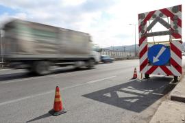 Εργασίες διαγράμμισης στην 27η Επαρχιακή Οδό Θεσσαλονίκης - Ν. Μηχανιώνας