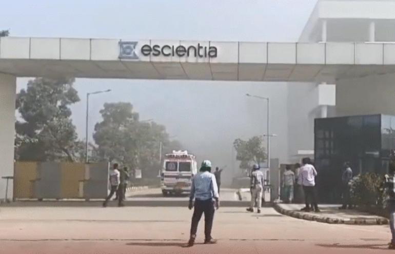 Iνδία: Στους 17 ανέβηκε ο αριθμός των θυμάτων από την έκρηξη σε φαρμακευτική βιομηχανία