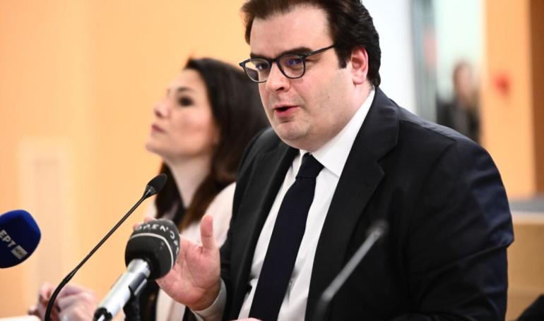 Πιερρακάκης: Από τον Σεπτέμβριο του ‘25 η λειτουργία των μη κρατικών ΑΕΙ - Με ΙΒ ή με Ελάχιστη Βάση Εισαγωγής η εγγραφή