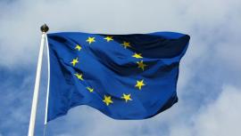 Έρευνα του Ευρωβαρόμετρου: Οι νέοι Ευρωπαίοι υποστηρίζουν σθεναρά τη διεύρυνση της ΕΕ