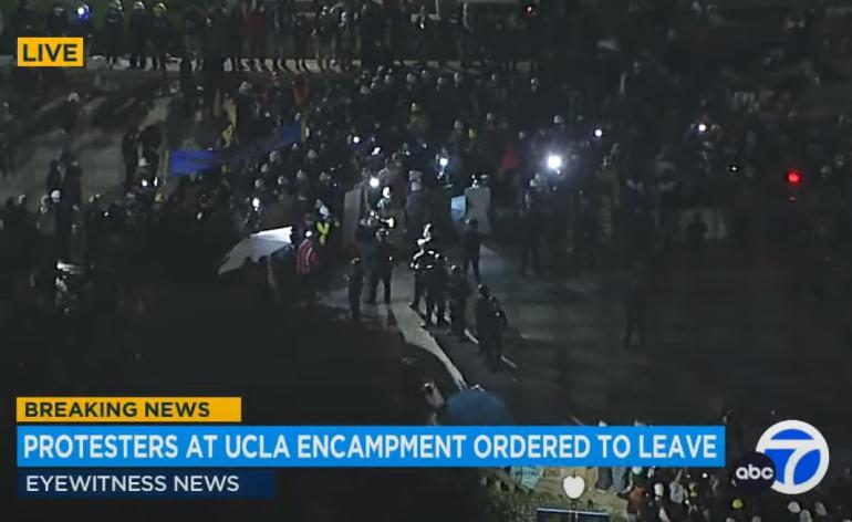Καλιφόρνια: Σε εξέλιξη έφοδος της αστυνομίας στο UCLA για να απομακρύνει τους φιλοπαλαιστίνιους διαδηλωτές