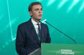 ΠΑΣΟΚ: Αναπάντητα ερωτήματα για την αποπομπή της Γκίλφοϊλ