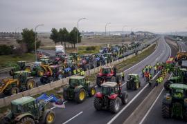 Ισπανία: Στο κέντρο της πρωτεύουσας αναμένονται 500 τρακτέρ μέχρι το μεσημέρι