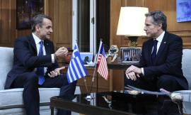 Τηλεφωνική επικοινωνία Μητσοτάκη – Μπλίνκεν για Γάζα και Ερυθρά Θάλασσα