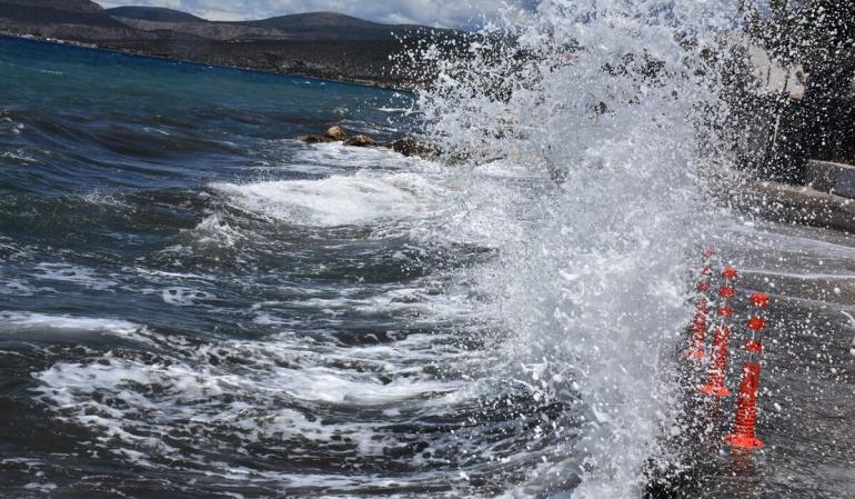 Νέο έκτακτο δελτίο επικίνδυνων καιρικών φαινομένων: Κόκκινη προειδοποίηση για Κρήτη, θυελλώδεις άνεμοι στο Αιγαίο