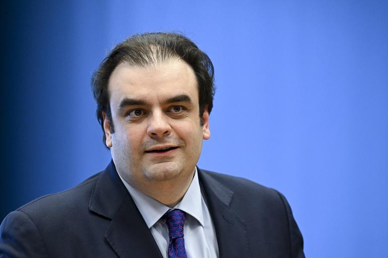 Ο Κυριάκος Πιερρακάκης ανακοίνωσε την υποψηφιότητά του για την προεδρία του Eurogroup