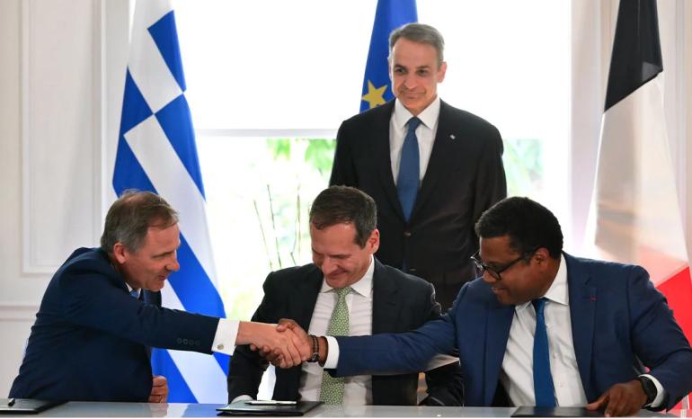 Υπεγράφη πριν λίγο η συμφωνία για την ηλεκτρική διασύνδεση Ελλάδας - Κύπρου, με τη συμμετοχή πάνω από 50% της γαλλικής Meridiam