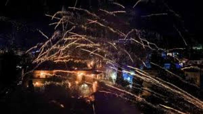 Χίος: Γυναίκα δέχτηκε αυτοσχέδια ρουκέτα στο σαγόνι - Μεταφέρθηκε στην Αθήνα