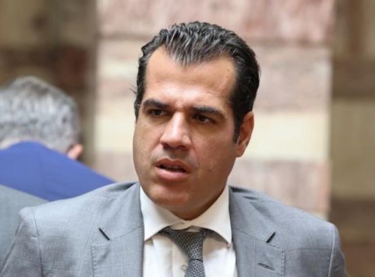 Πλεύρης: Δεν ψηφίζω τον γάμο για τα ομόφυλα ζευγάρια - Διαφωνώ με το νομοσχέδιο