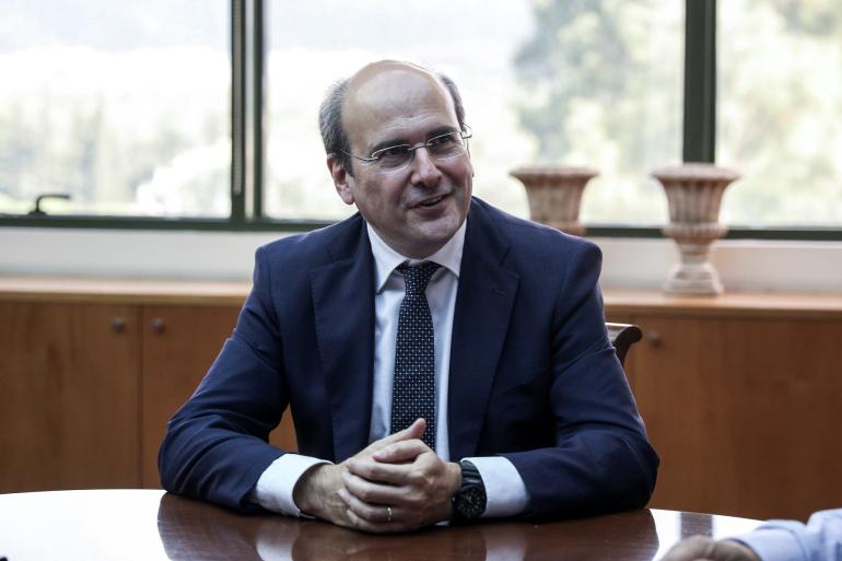 Χατζηδάκης για προϋπολογισμό: Επιπλέον έσοδα 2 δισ. ευρώ από τη μείωση της φοροδιαφυγής