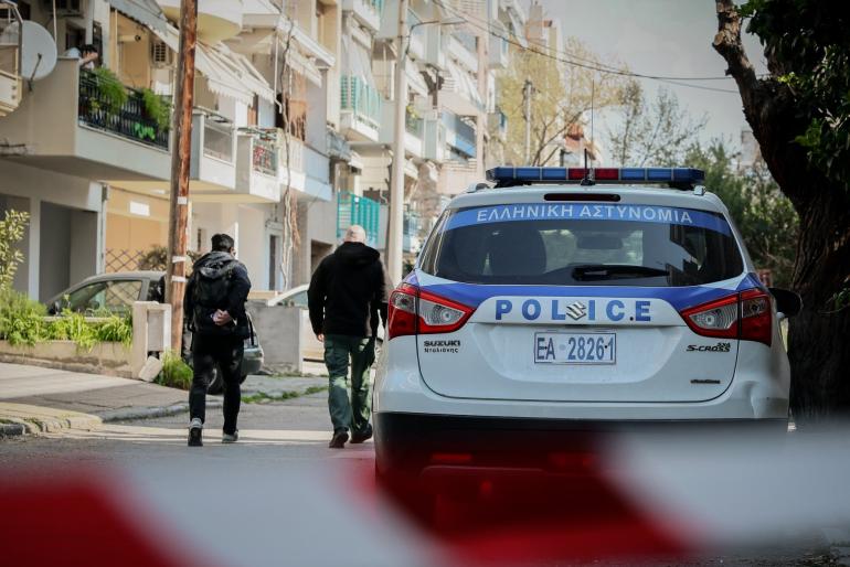 “Πρόταξα το μαχαίρι για να σώσω τη ζωή μου, δεν είχα άλλη επιλογή” – Η απολογία του 23χρονου για τη δολοφονία του Κλεομένη