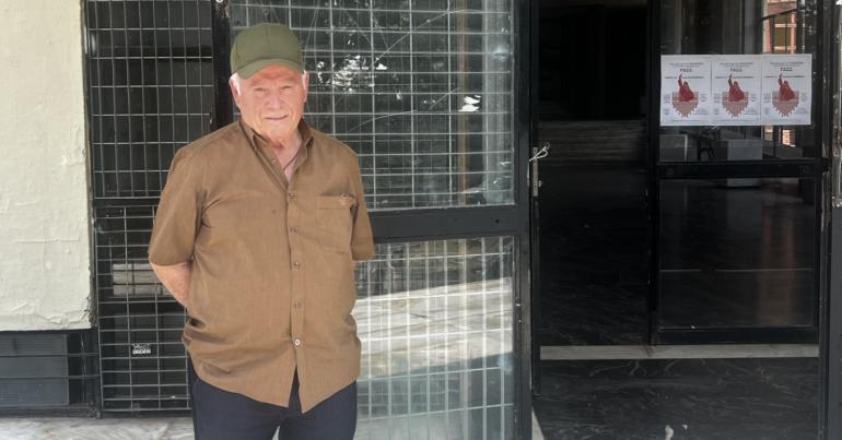Ποτέ δεν είναι αργά για πτυχίο - Φοιτητής...ετών 80 στο Πολυτεχνείο ΑΠΘ