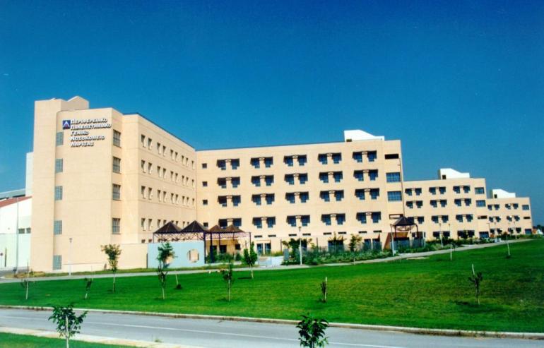 Λάρισα: Στο νοσοκομείο 13χρονος που έπεσε από ποδήλατο - Φόβοι πως θα μείνει τετραπληγικός