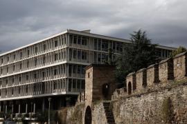 Θεσσαλονίκη: Αθωώθηκαν ένορκος και μάρτυρας για φωτογράφηση και βιντεοσκόπηση μέσα στα δικαστήρια