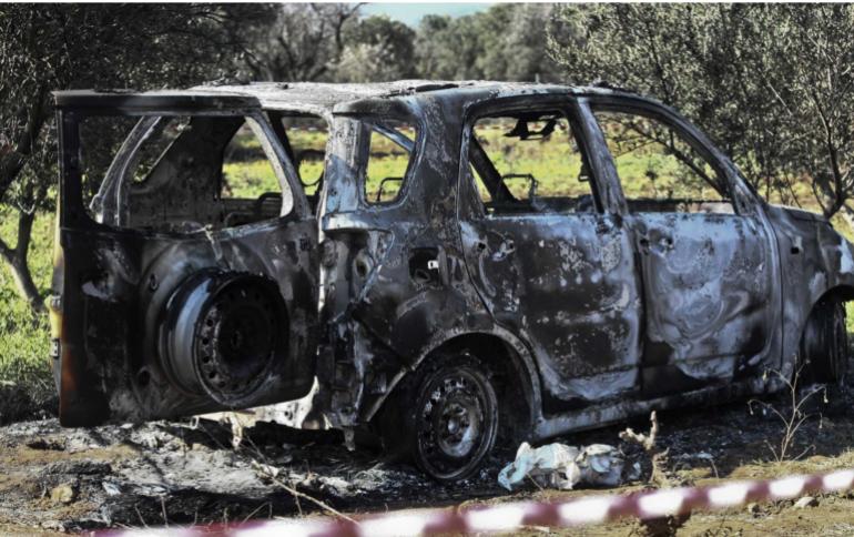 Θεσσαλονίκη: Στις φλόγες εγκαταλελειμμένο ΙΧ τα ξημερώματα στο Μελισσοχώρι