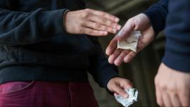 Θεσσαλονίκη: Τι βρέθηκε στην κατοχή του 22χρονου που προμήθευσε ναρκωτικά την 20χρονη