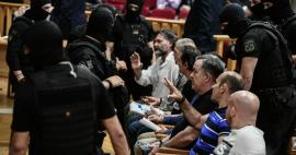 Δίκη Χρυσής Αυγής: Ελαφρυντικά μόνο σε 5 κατηγορούμενους - Ενδεχόμενο φυλάκισης ακόμα 5 προσώπων