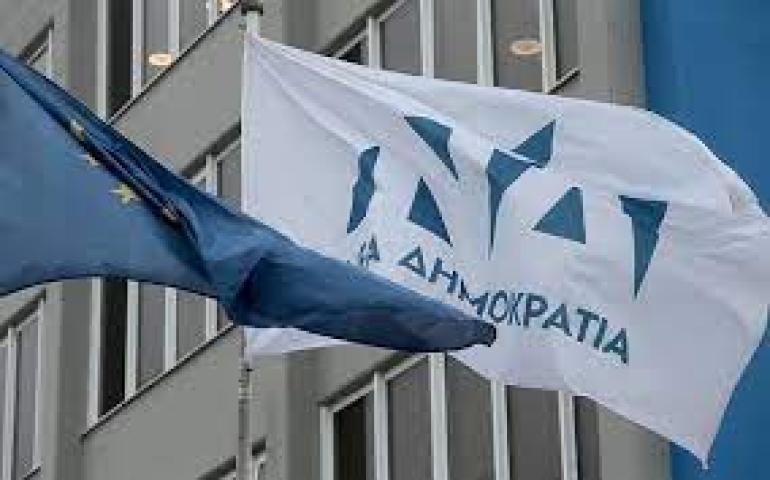 ΝΔ για δημοσίευμα για τα Τέμπη: Η τακτική των παραπλανητικών τίτλων για δημιουργία εντυπώσεων είναι άκρως επικίνδυνη