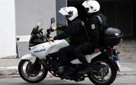 Θεσσαλονίκη: Φοιτητής έκλεψε κράνος αστυνομικού για να το ανεβάσει στο TikTok