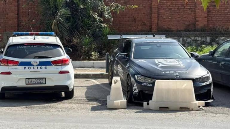 Θεσσαλονίκη: Στο Αυτόφωρο ο 24χρονος που έκανε drift με σπορ αυτοκίνητο στη λεωφόρο Μεγάλου Αλεξάνδρου