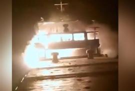 Πυρκαγιά σε φορτηγό πλοίο στη Μαύρη Θάλασσα έπειτα από πλήγμα ρωσικού drone – Tουλάχιστον ένας νεκρός