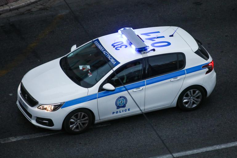 Συνελήφθη επ’ αυτοφώρω 31χρονος ιερόσυλος να κλέβει 20 ευρώ από παγκάρι σε εξωκλήσι στη Θεσσαλονίκη