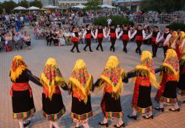 Θεσσαλονίκη: Ελληνική βραδιά με χορό απόψε στο πάρκο της Νέας Ελβετίας