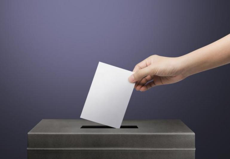 Δημοσκόπηση GPO: Σταθερά πρώτη η ΝΔ με διαφορά 13,2% από το ΠΑΣΟΚ