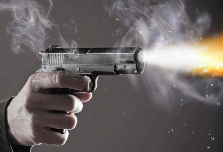 Θεσσαλονίκη: Πυροβόλησε έξω από κέντρο διασκέδασης επειδή τσακώθηκε με υπάλληλο – Τρεις συλλήψεις