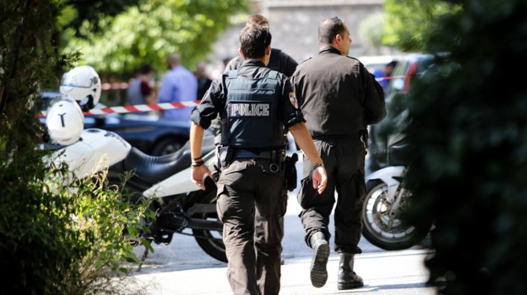 Θεσσαλονίκη-Ερωτικό τρίγωνο πίσω από την άγρια δολοφονία του 24χρονου: Η σχέση με τη σύζυγο του δράστη και το κυνηγητό 4 χρόνων