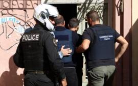 Οπλοκατοχή: Κάθειρξη 8-10 έτη χωρίς αναστολή και πρόστιμο έως και 300.000 ευρώ σε όποιον συλλαμβάνεται