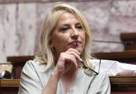 Απολογία της Ρένας Δούρου για την τραγωδία στο Μάτι: «Η Περιφέρεια δεν είχε διασωστικό έργο»