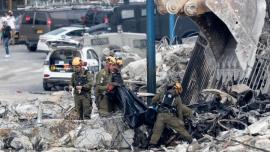 Μ. Ανατολή: Μάχες εντός ισραηλινού εδάφους, ενώ ισοπεδώνεται η Γάζα – Πάνω από 700 νεκροί