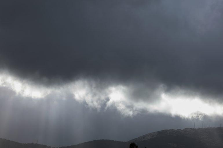 Έρχεται κακοκαιρία σε δύο κύματα