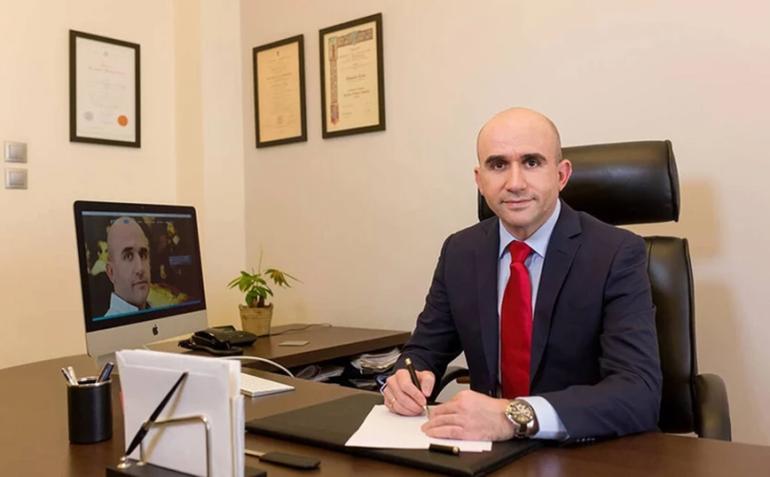 Λέων για Μαζωνάκη: Αν ζητούσαν βοήθεια από ειδικό ή το ΕΚΑΒ είναι πολύ πιθανό να ζούσε
