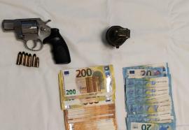 Δύο συλλήψεις για τη σχεδιαζόμενη επίθεση με χειροβομβίδα στο σπίτι του Ισίδωρου Ντογιάκου – Οι ρόλοι και οι οδηγίες