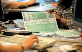 Στον «αυτόματο πιλότο» οι φορολογικές δηλώσεις μισθωτών και συνταξιούχων