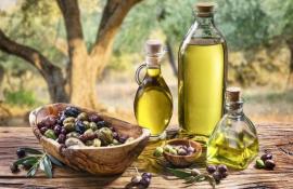 Ελαιόλαδο: Αυτός είναι ο τρόπος να ξεχωρίσετε το νοθευμένο λάδι – Τι πρέπει να προσέχετε