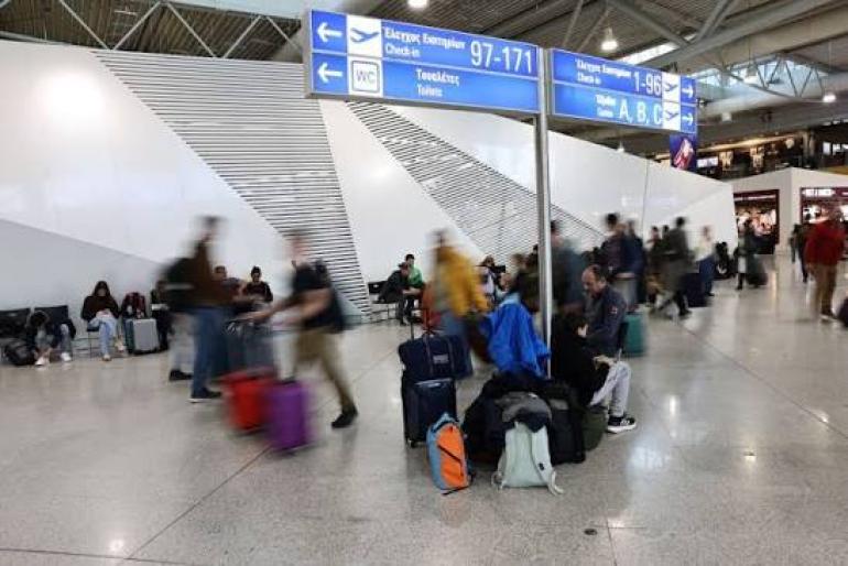 Ελληνικά αεροδρόμια: Πάνω από 60 εκατ. επιβάτες στο οκτάμηνο – Προς νέο ιστορικό ρεκόρ το 2026