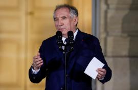 Ο Φρανσουά Μπαϊρού ξεκινά την πρωθυπουργική του θητεία - Δυσαρεστημένο το 66% των Γάλλων