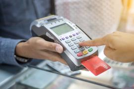 Διασύνδεση των ταμειακών μηχανών με τα POS από όλες τις επιχειρήσεις μέχρι το τέλος του Φλεβάρη