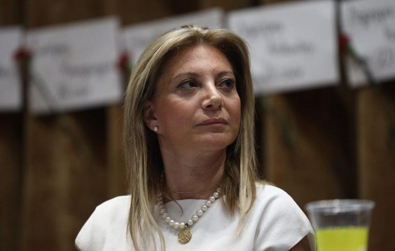 Καρυστιανού για φωτιά στο Ωραιόκαστρο: Να μας πει η κυβέρνηση αν υπάρχουν αιτήσεις για ανεμογεννήτριες στην περιοχή