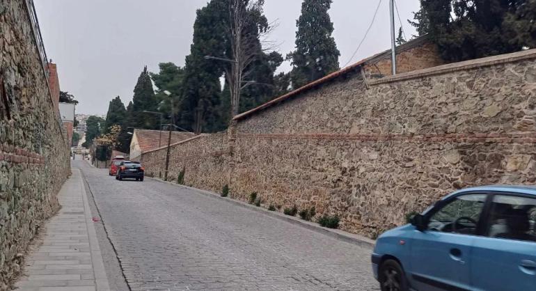 Θεσσαλονίκη: Με άσφαλτο ξανά από τον Ιούνιο η οδός Ζωγράφου που οδηγεί στο νοσοκομείο «Άγιος Δημήτριος»
