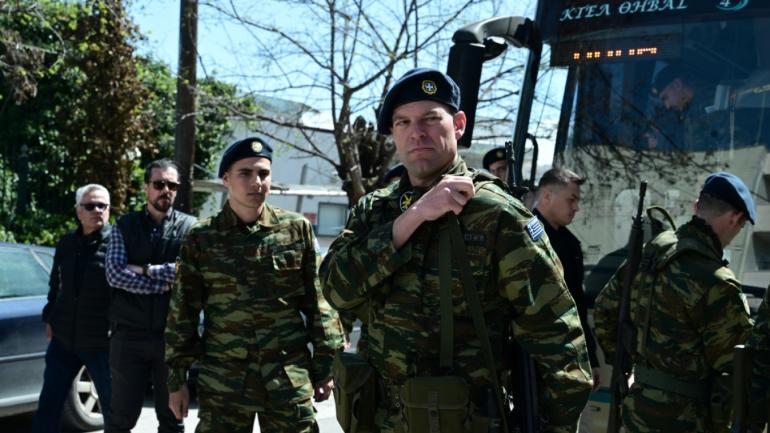 Επέτειος 25ης Μαρτίου - Παρέλασε ο Κάσσελάκης με άγημα στη Θήβα (vid)