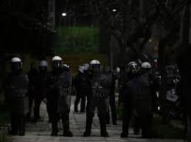 Θεσσαλονίκη: Επιχείρηση εκκένωσης στο ΑΠΘ -  48 Προσαγωγές